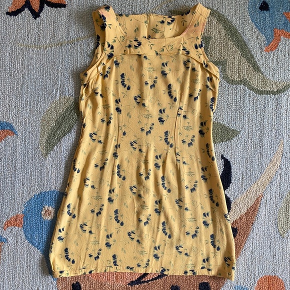 Tristan & Iseut I 90s I Floral Sleeveless Mini Sheath Dress I FLAWED - Picture 11 of 16